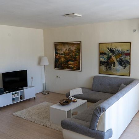 Apartment In City Center Of Skopje Esterno foto